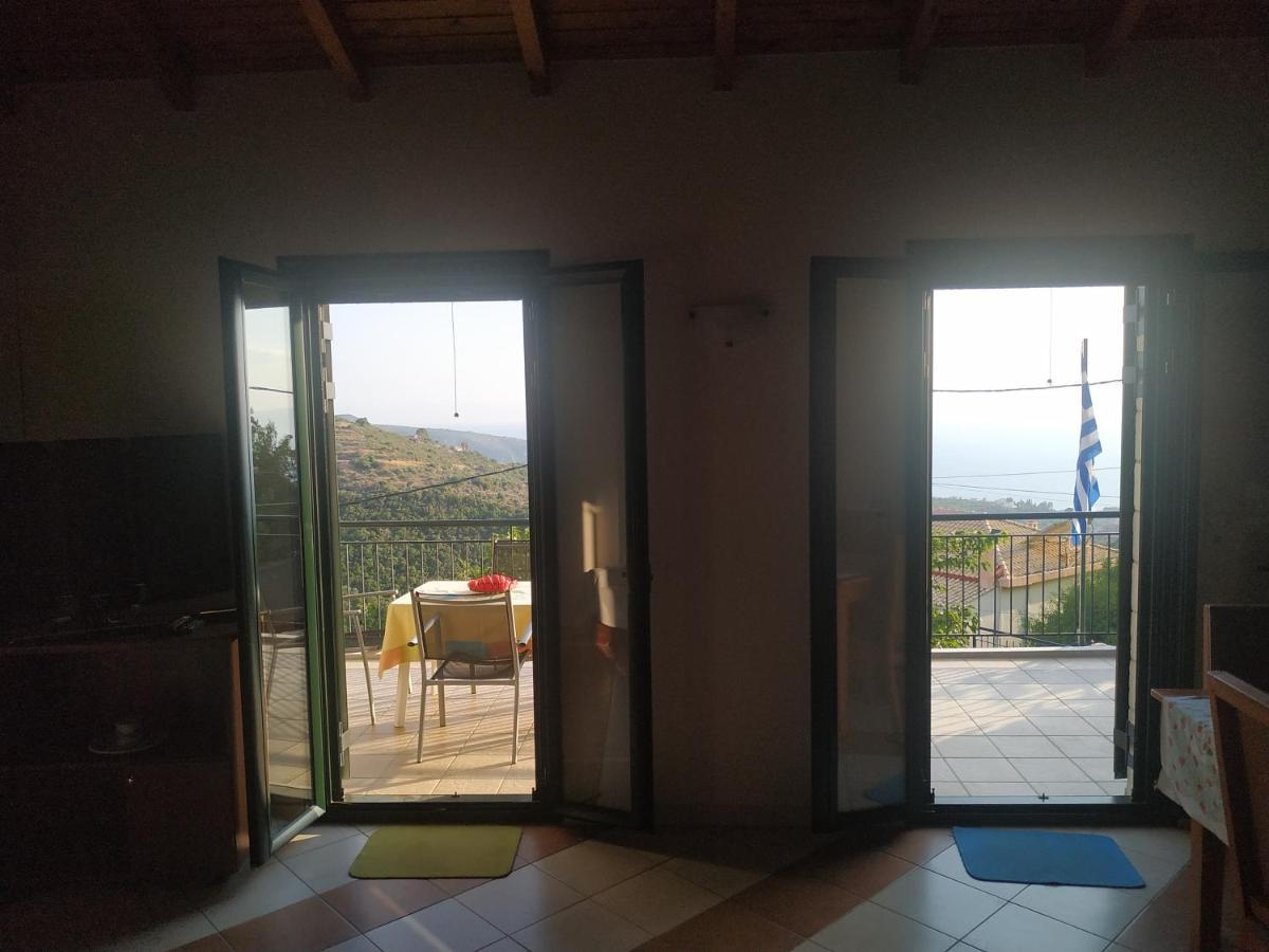 Papadeas Villas Megali Mantineia Eksteriør bilde